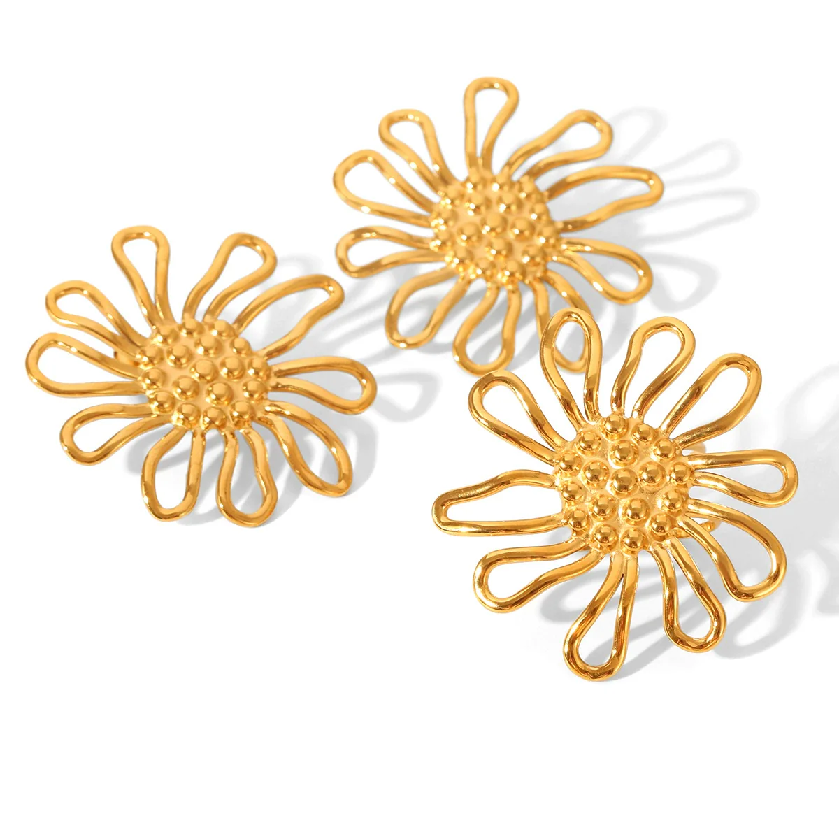 Wholesale Women's Stainless Steel Electroplated Geometric And Flower Cut Out Earrings Jewelry - Image 5