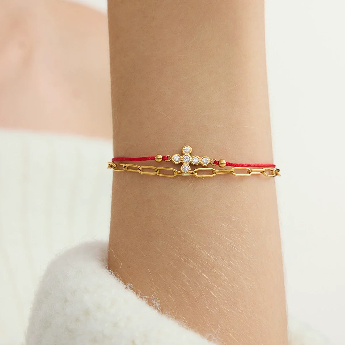 Wholesale Women's Stainless Steel Electroplated Geometric Cross Bracelet Jewelry - Image 2
