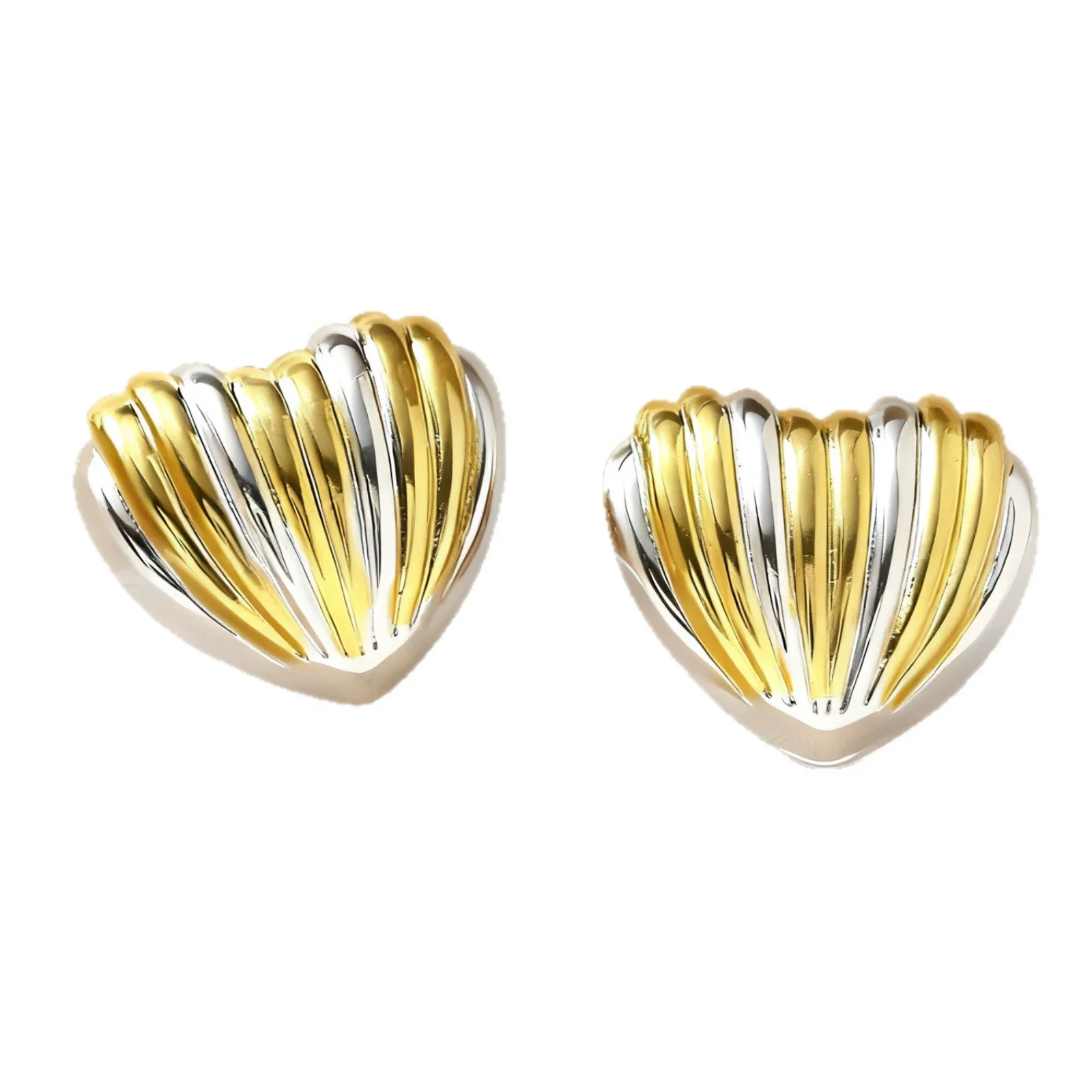 Wholesale Women's Stainless Steel Electroplated Heartshaped Striped Love Earrings - Image 5