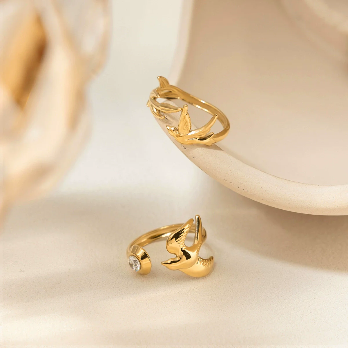 Wholesale Women's Stainless Steel Electroplated Winged Ring With Peace Dove And Olive Leaf Design - Image 4