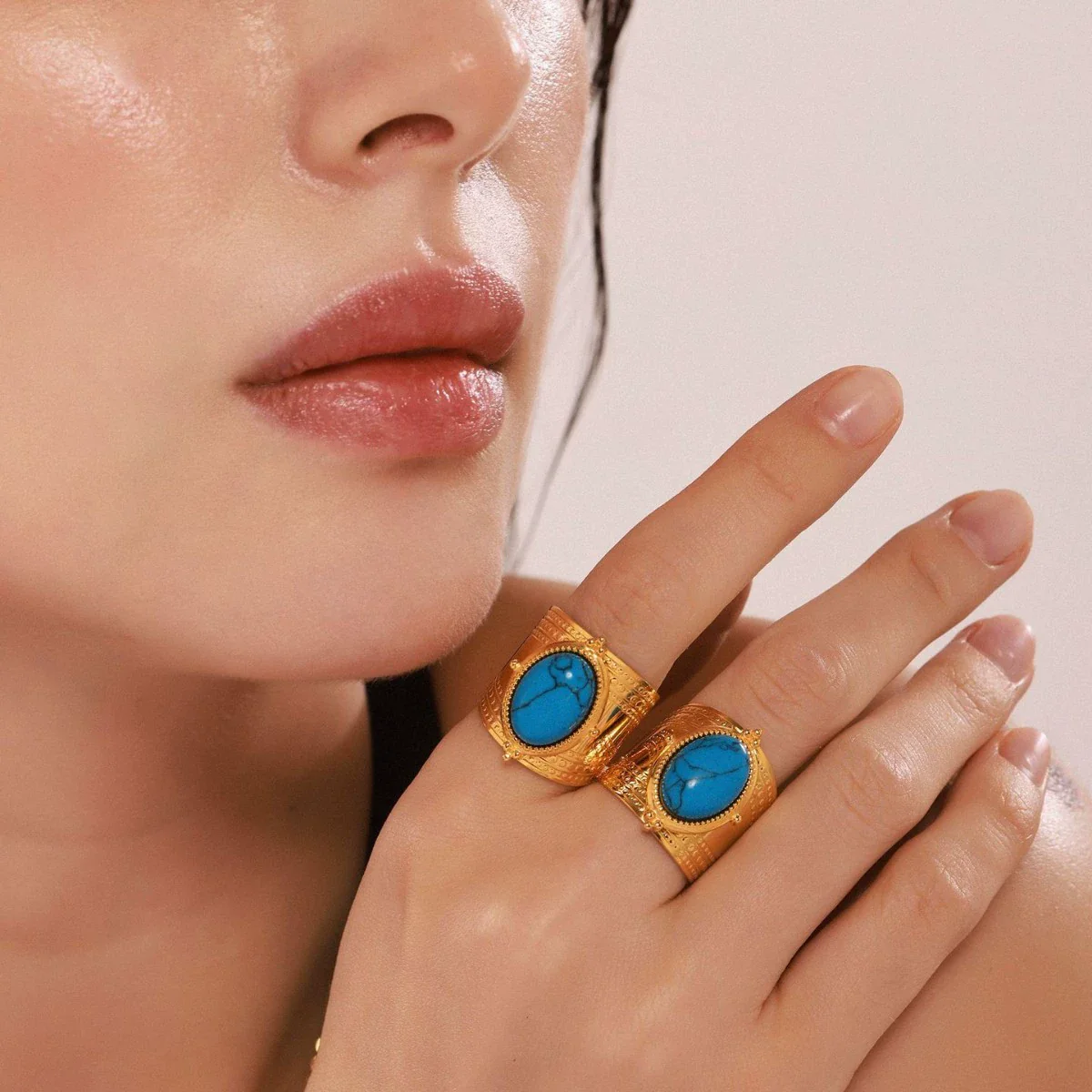 Wholesale Women's Stainless Steel Geometric Blue Turquoise Ring Electroplated 18K Real Gold Light Luxury Style - Image 2