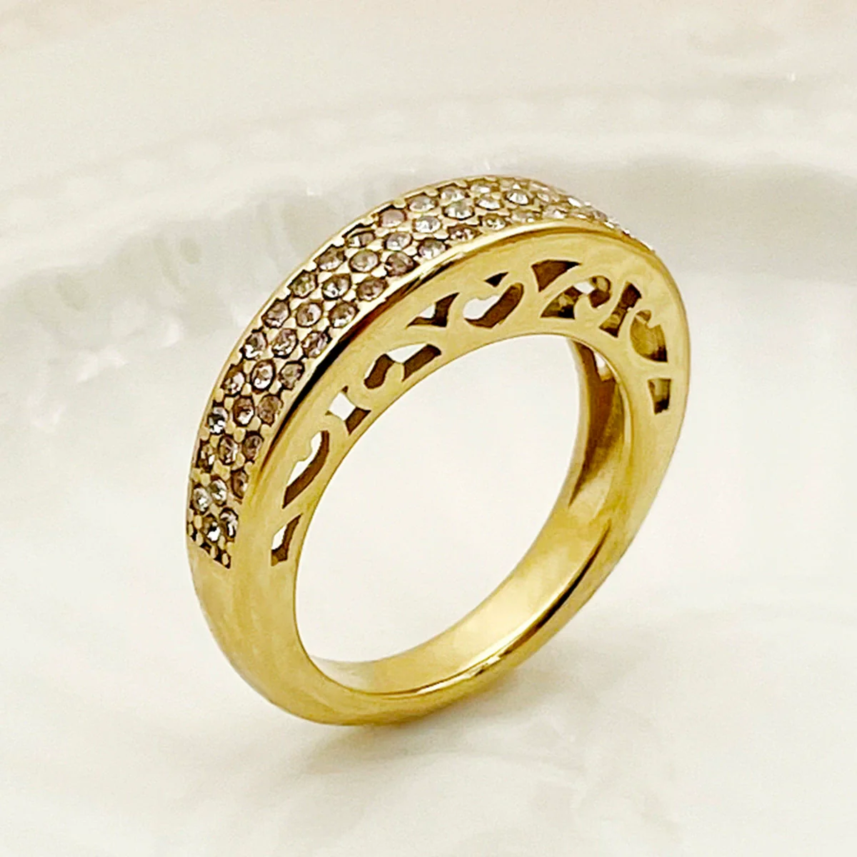 Wholesale Women's Stainless Steel Geometric Fashionable Electroplated Zircon Ring