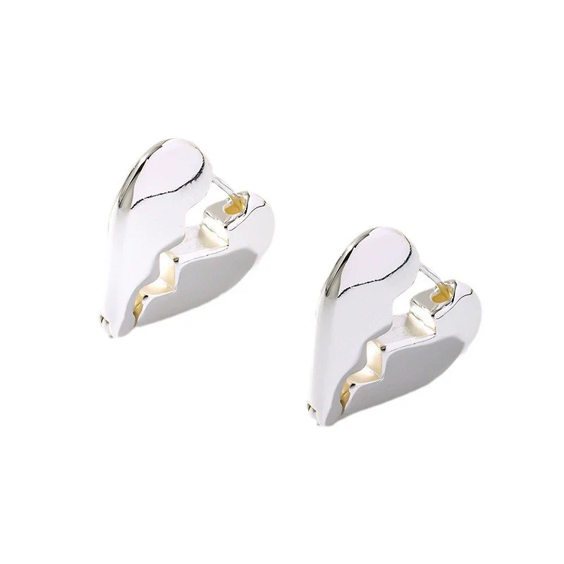 Wholesale Women's Stainless Steel Geometric Ushaped Hollow Exaggerated Simple Silver Glossy Electroplated Earrings - Image 5
