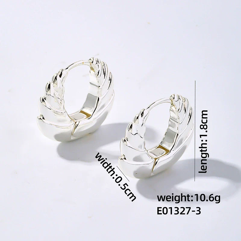 Wholesale Women's Stainless Steel Geometric Ushaped Hollow Exaggerated Simple Silver Glossy Electroplated Earrings - Image 7