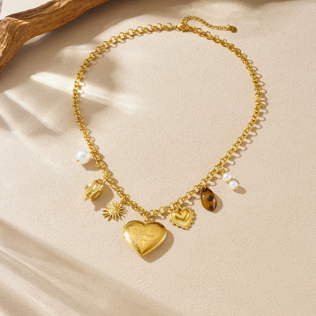 Wholesale Women's Stainless Steel Goldplated Engraved Heartshaped Leopard Print Pendant Necklace With Oshaped Chain - Image 2