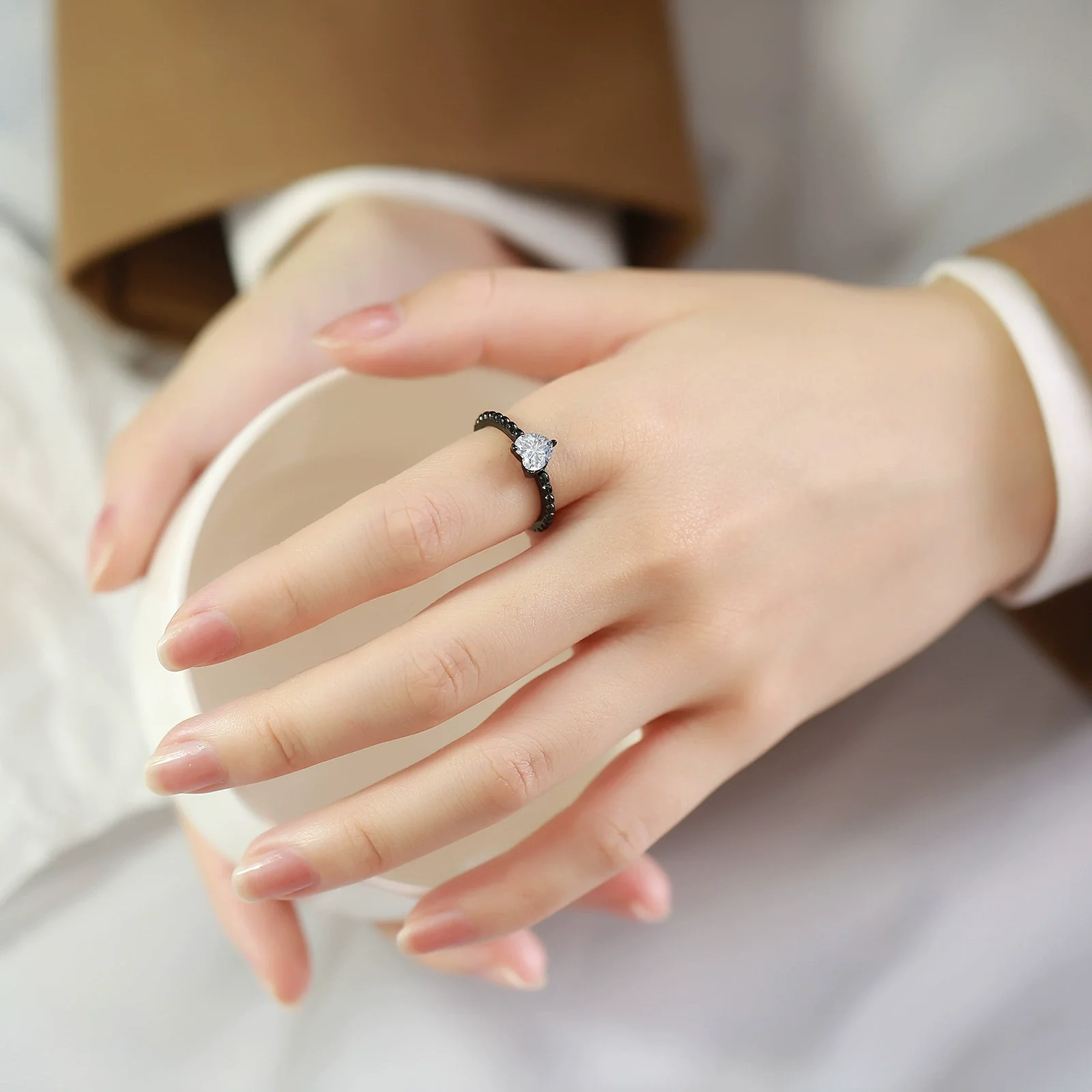 Wholesale Women's Stainless Steel Heartshaped Zircon Casting Ring Simple Style - Image 3