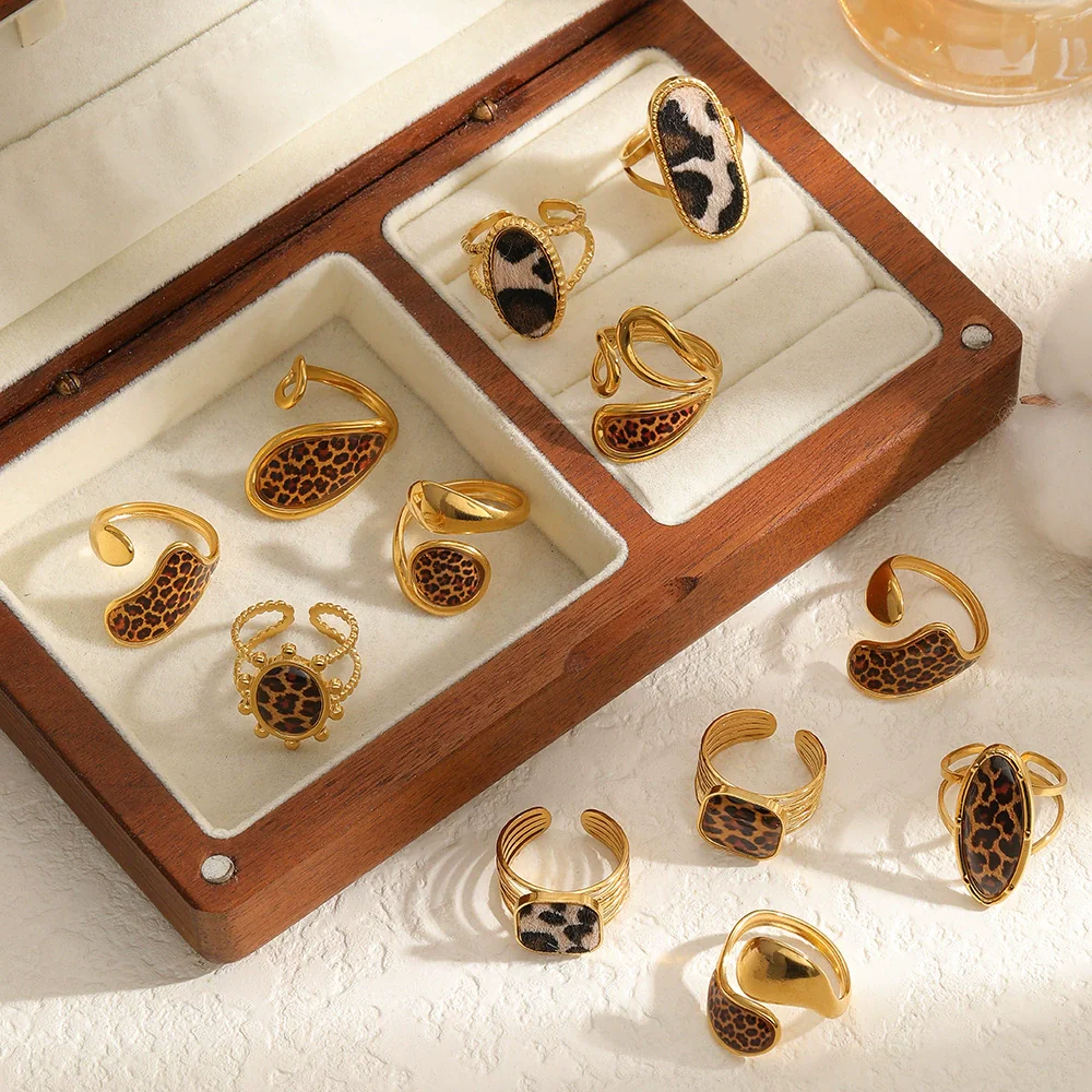 Wholesale Women's Stainless Steel Leopard Print Open Ring With Vacuum Plating Niche Design