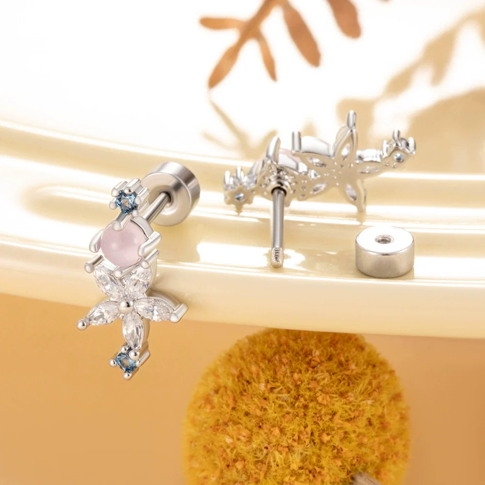 Wholesale Women's Sweet Flower Titanium Steel Electroplated Cartilage Ear Nail