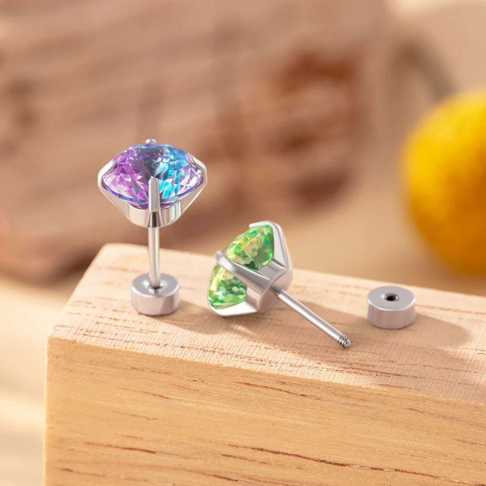 Wholesale Women's Sweet Geometric Inlaid Zircon Titanium Steel Ear Nail