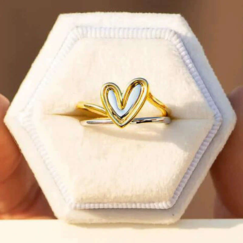 Wholesale Women's Sweet Heartshaped Copper Ring With Gold Rim And Electroplating Treatment - Image 3