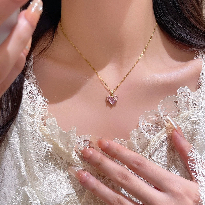 Wholesale Women's Titanium Steel Alloy Heart Shape Electroplated Clavicle Love Necklace - Image 2
