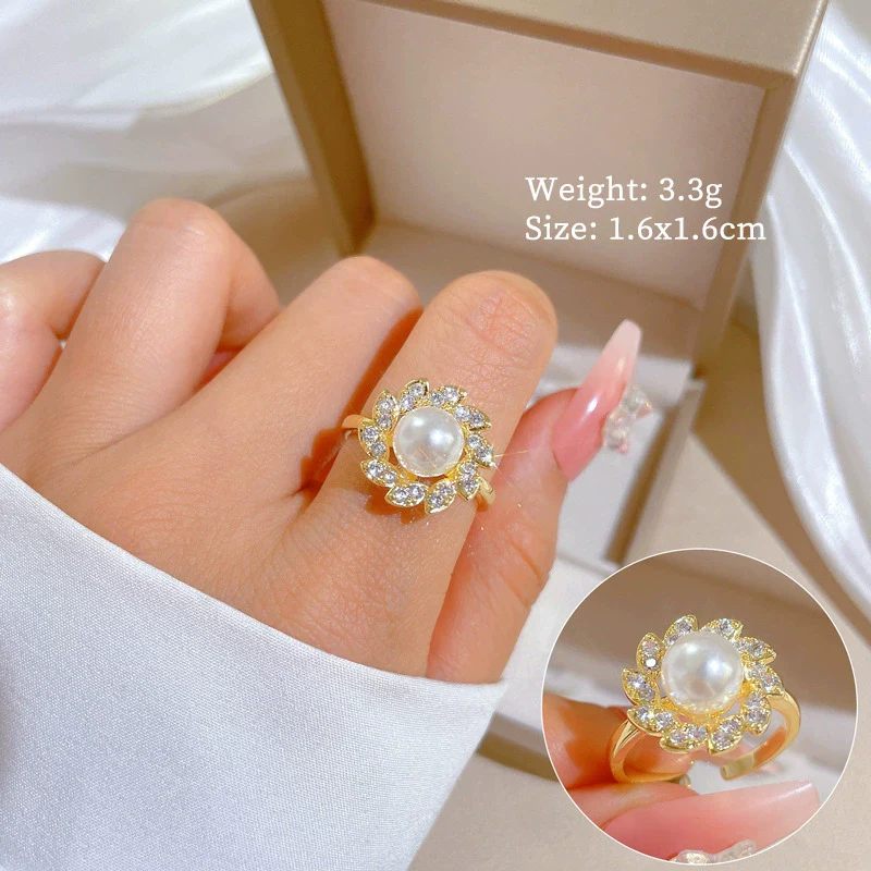 Wholesale Women's Titanium Steel And Copper Necklace With Rotating Pearl And Geometric Diamond Design Cartoon Style - Image 8