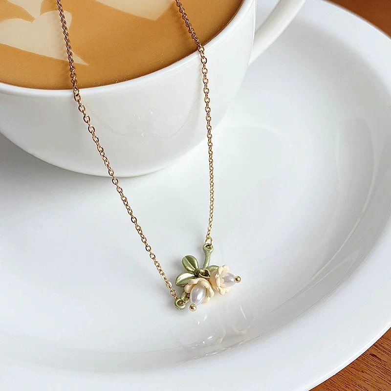 Wholesale Women's Titanium Steel Clavicle Chain With Mixed Gem Inlay Heart Bow Geometric Animal Zodiac Patterns Electroplating Design - Image 18