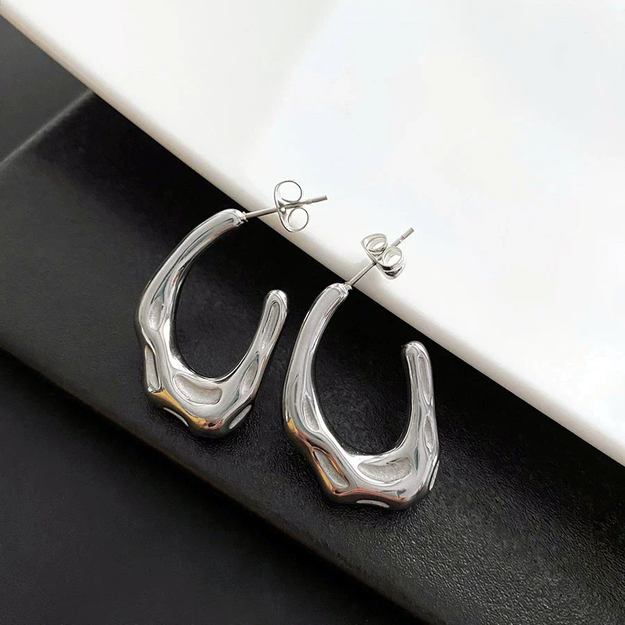 Wholesale Women's Titanium Steel Cshaped Geometric Electroplated Earrings - Image 3