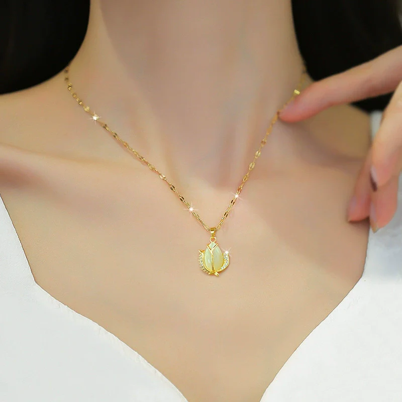 Wholesale Women's Titanium Steel Geometric Cartoon Cat's Eye Stone Diamond Necklace - Image 2