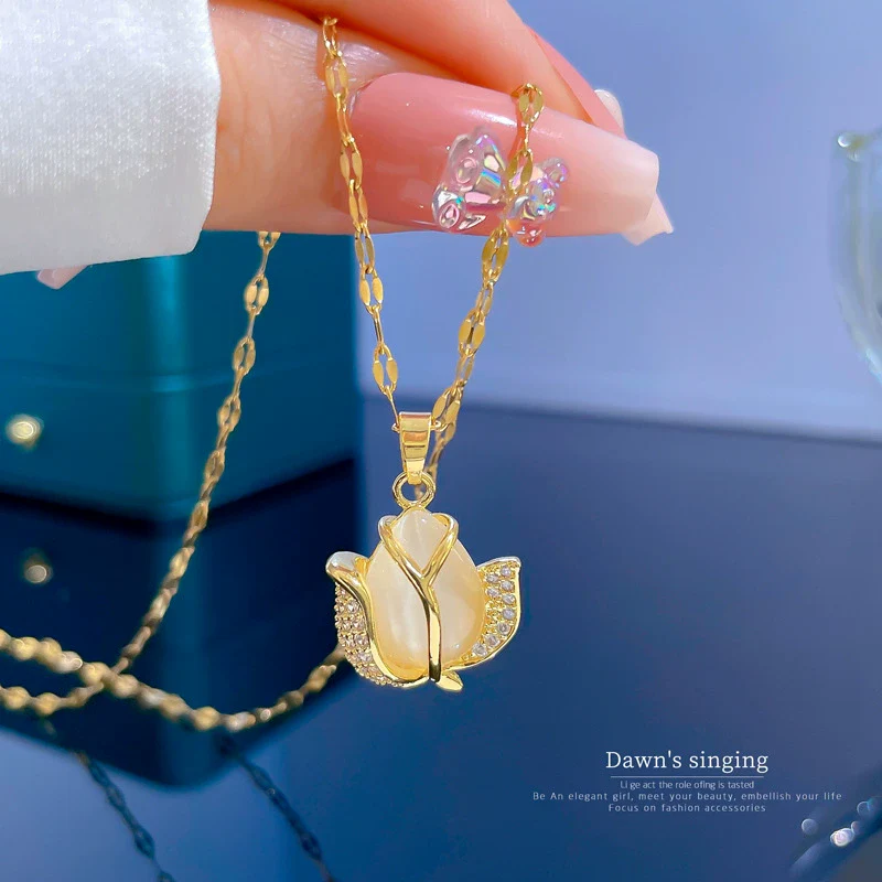 Wholesale Women's Titanium Steel Geometric Cartoon Cat's Eye Stone Diamond Necklace - Image 4