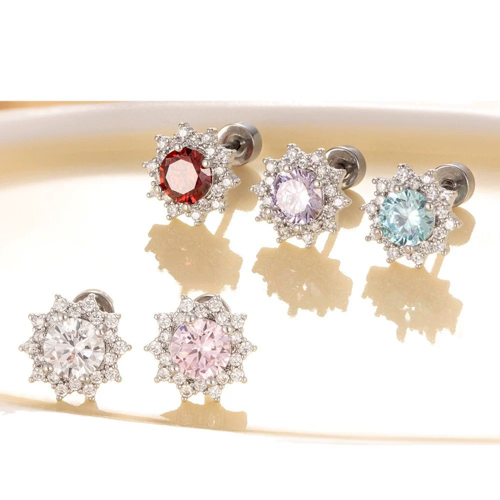 Wholesale Women's Titanium Steel Inlaid Zircon Geometric Heart Ear Nail - Image 4