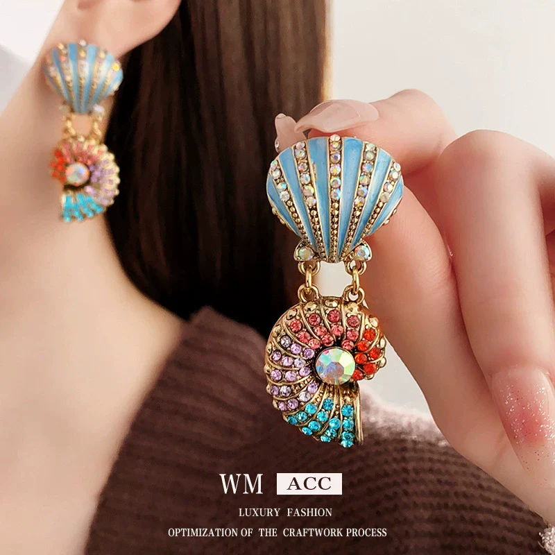 Wholesale Women's Vintage Alloy Geometric Drop Necklace With Electroplating And String Of Pearls Chain - Image 4