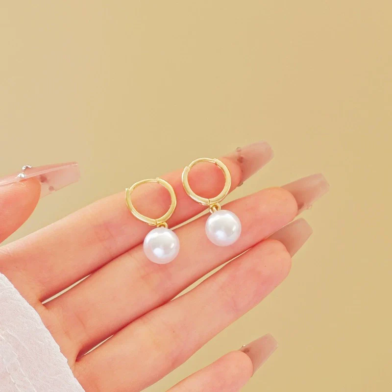 Wholesale Women's Vintage Elegant Water Drop Shape Zinc Alloy Earrings With Electroplating Treatment Light Luxury Style - Image 3