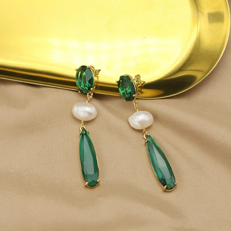 Wholesale Women's Vintage Geometric Natural Pearl Water Drop Pendant Earrings With Electroplating - Image 2