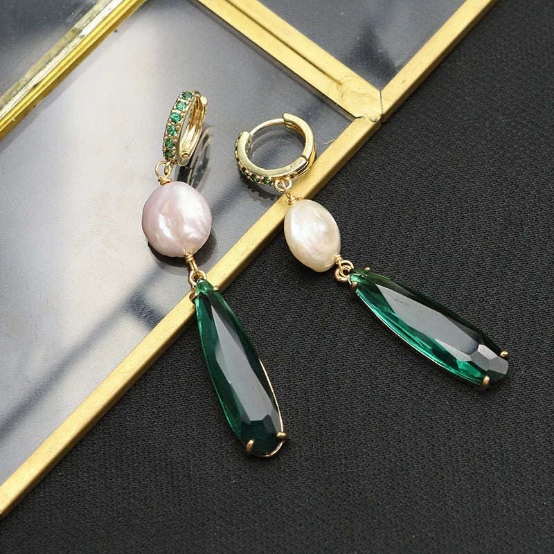 Wholesale Women's Vintage Geometric Natural Pearl Water Drop Pendant Earrings With Electroplating - Image 7