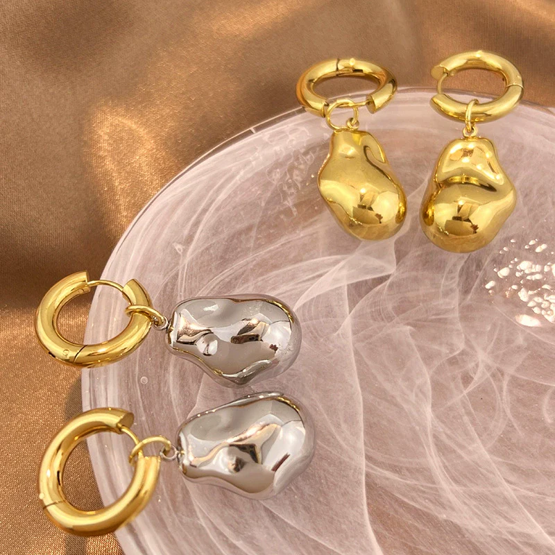 Wholesale Women's Vintage Minimalist Geometric Stainless Steel 18K Gold Plated Earrings And Pendant - Image 4