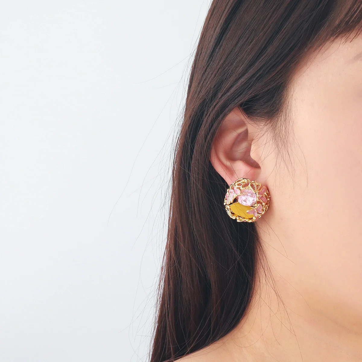 Wholesale Women's Zinc Alloy Fashion French Enamel Animal Geometric Pattern Diamond Set Butterfly Earrings - Image 2