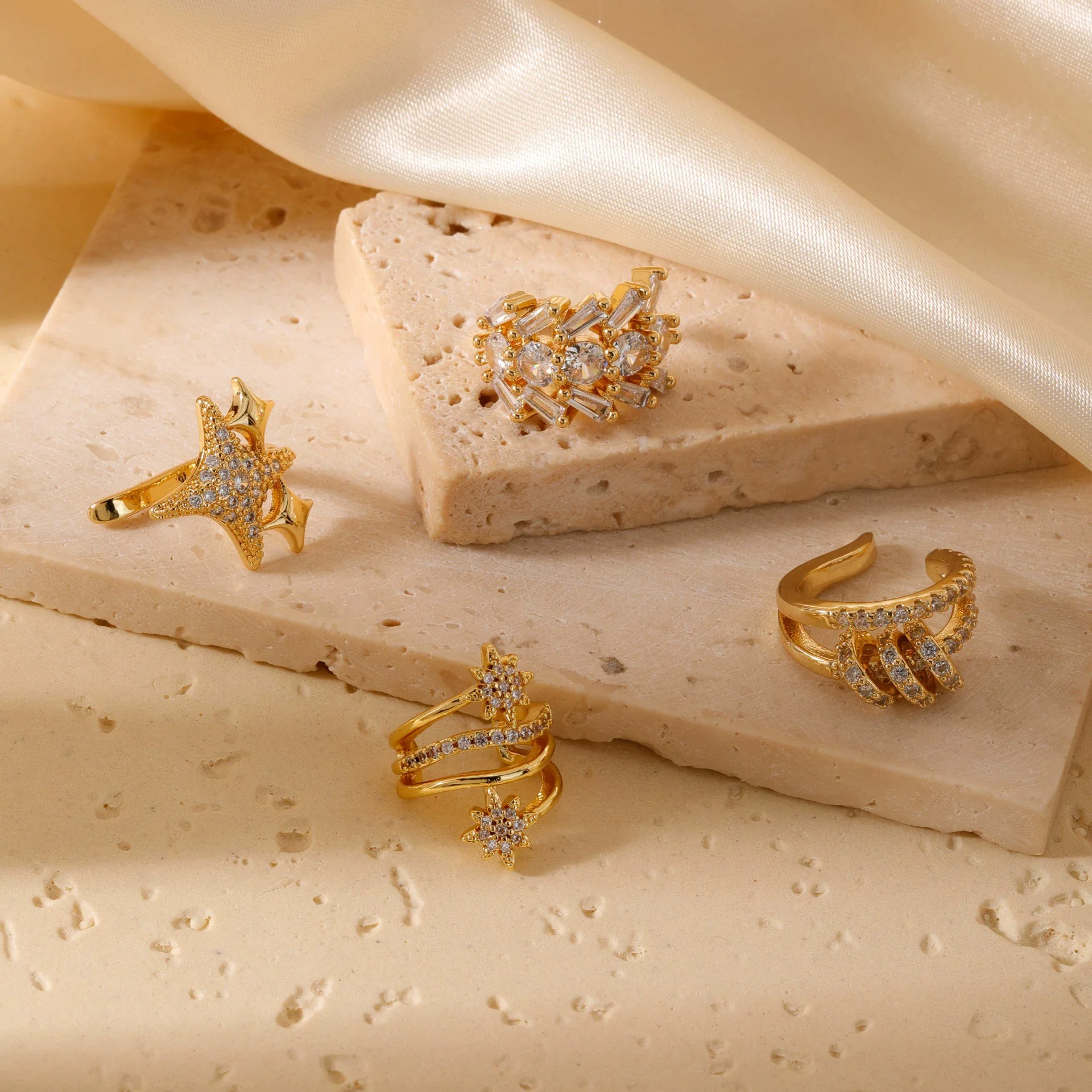 Wholesale Zircon Hollow Flower Earrings Fashion Retro Style With Geometric Pattern