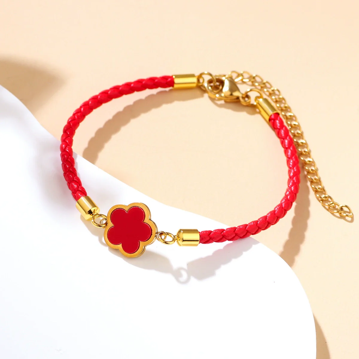 Wholesale Zodiac Year Red Rope Bracelet For Women Zinc Alloy Fourleaf Clover Seiko Style - Image 6