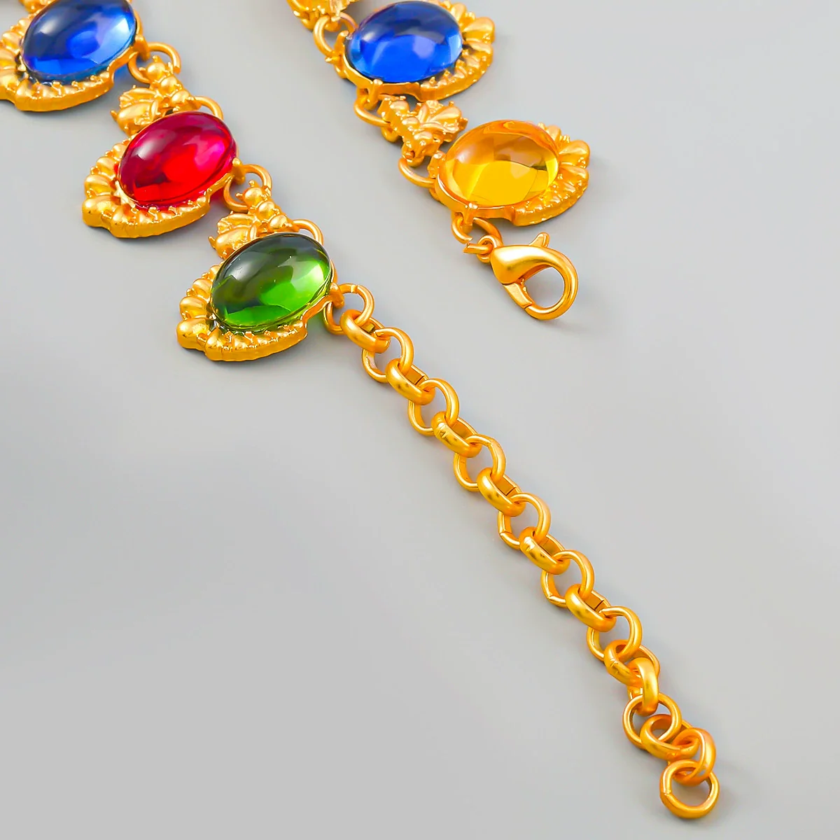 Women Fashion Retro Exaggerated Colorful Oval Alloy Resin Necklace With Geometric Style And Snake Bone Chain - Image 3