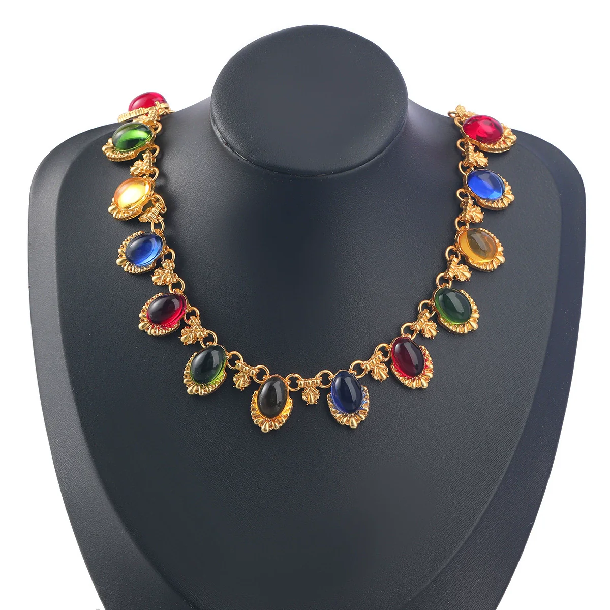 Women Fashion Retro Exaggerated Colorful Oval Alloy Resin Necklace With Geometric Style And Snake Bone Chain - Image 4