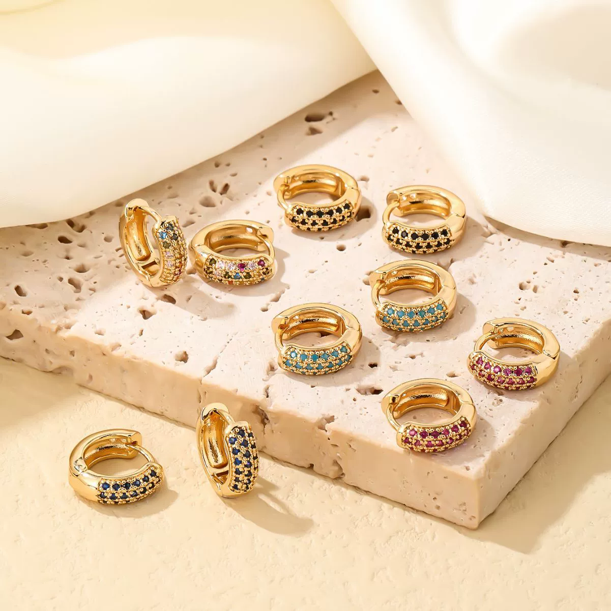 Women Light Luxury Round Cartoon Zircon Inlaid Copper Earrings Simple Style - Image 2