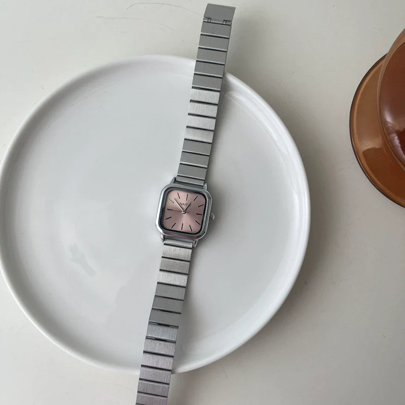 Women Quartz Watch Casual Stainless Steel Bamboo Strap Alloy Case Ordinary Glass Mirror - Image 4