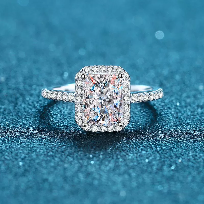 Women's 925 Sterling Silver Light Luxury Ushaped Moissanite Ring With Microinlaid Gravel And Electroplating
