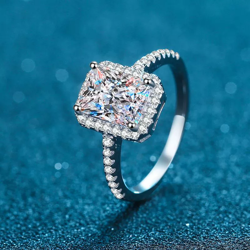 Women's 925 Sterling Silver Light Luxury Ushaped Moissanite Ring With Microinlaid Gravel And Electroplating - Image 2