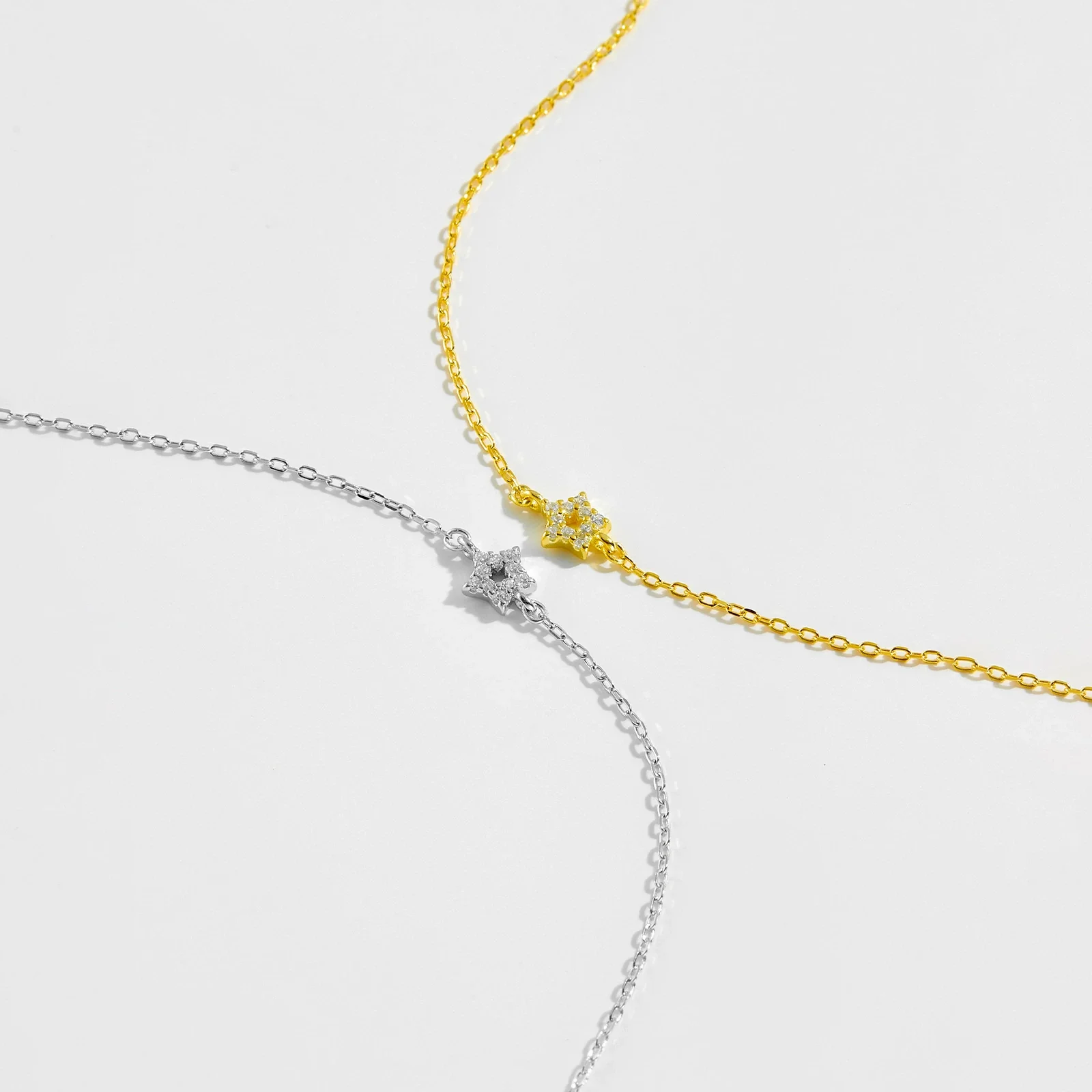 Women's 925 Sterling Silver Star Sweet Style Electroplated Platinum And 18K Gold Bracelet - Image 4