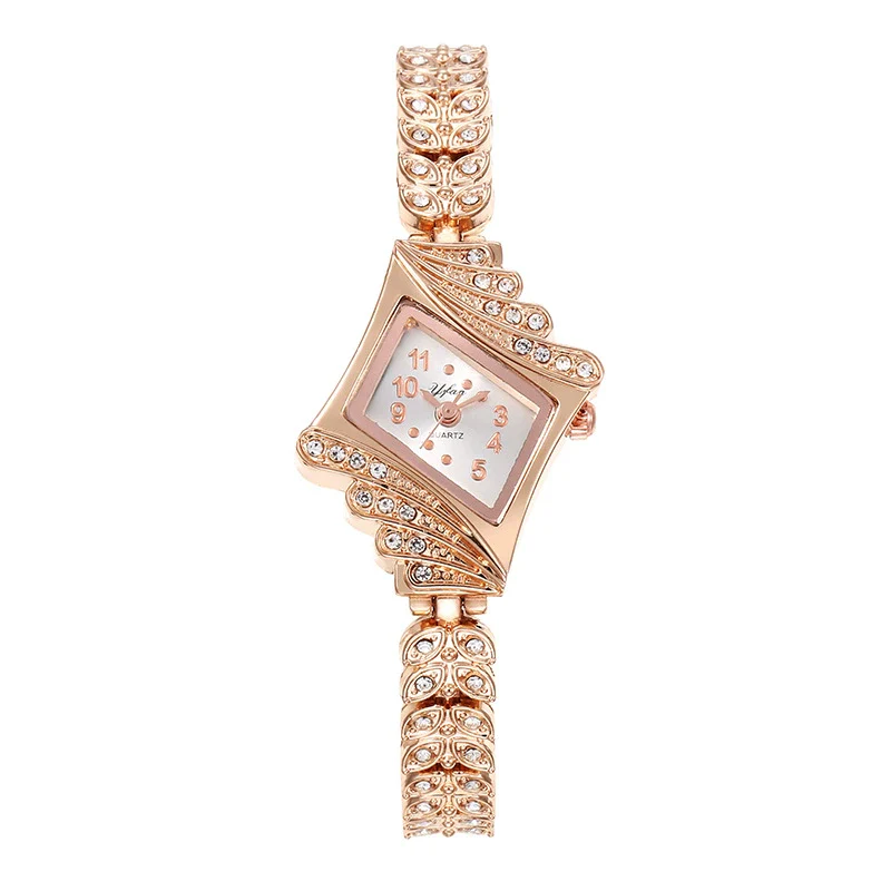 Women's Alloy And Imitation Leather Bracelet Fashion Quartz Watch With Round Dial And Rhinestones - Image 7