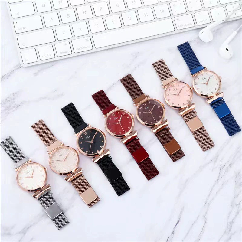 Women's Alloy And Leather Bracelet Set With Round Dial Quartz Watch Leisure Style - Image 3