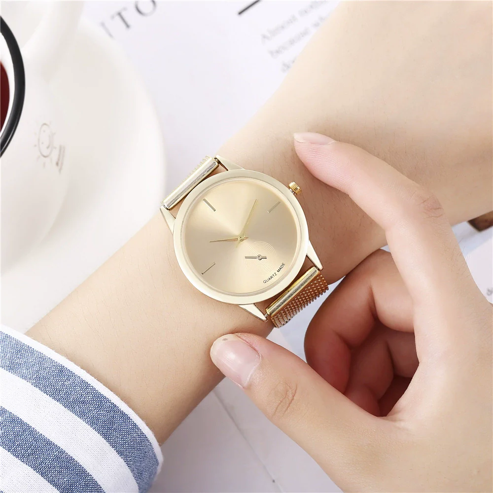 Women's Alloy And Plastic Mesh Quartz Watch With Round Dial And Fashion Style - Image 4