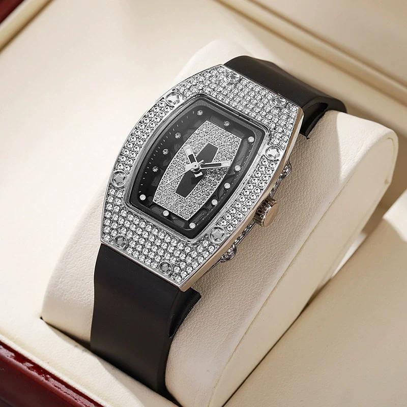 Women's Alloy And Stainless Steel Barrelshaped Diamondencrusted Quartz Fashion Watch - Image 2