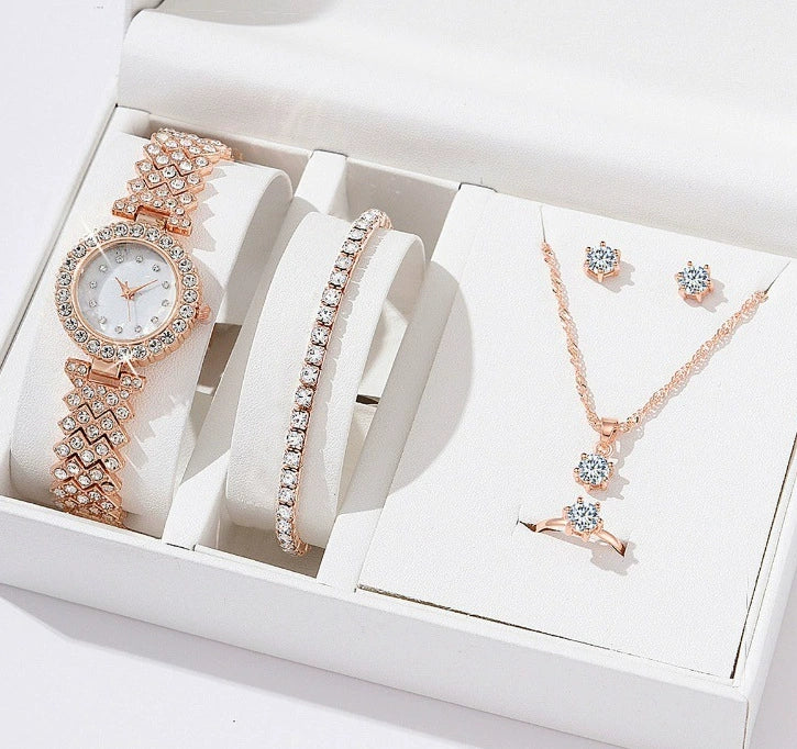 Women's Alloy And Stainless Steel Casual Fashion Rectangle Dial Quartz Watch - Image 9