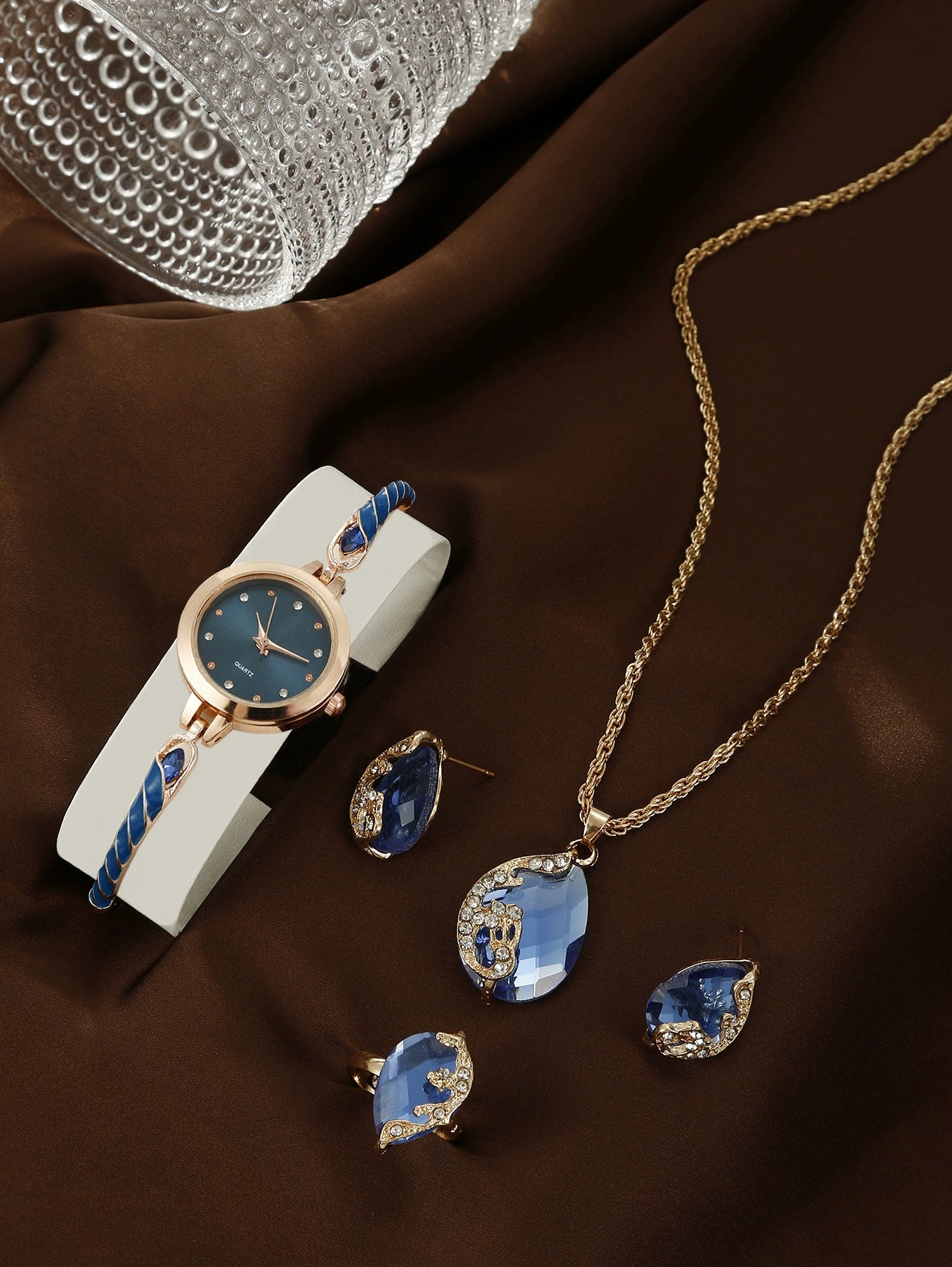 Women's Alloy And Stainless Steel Quartz Watch Bracelet Necklace Set With Round Dial Fashion Style - Image 17