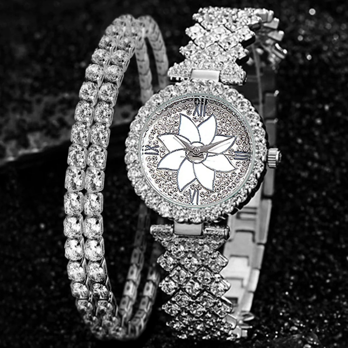 Women's Alloy And Stainless Steel Round Dial Diamond Mixed Scale Quartz Watch And Gypsophila Bracelet Fashion Gift Set - Image 16