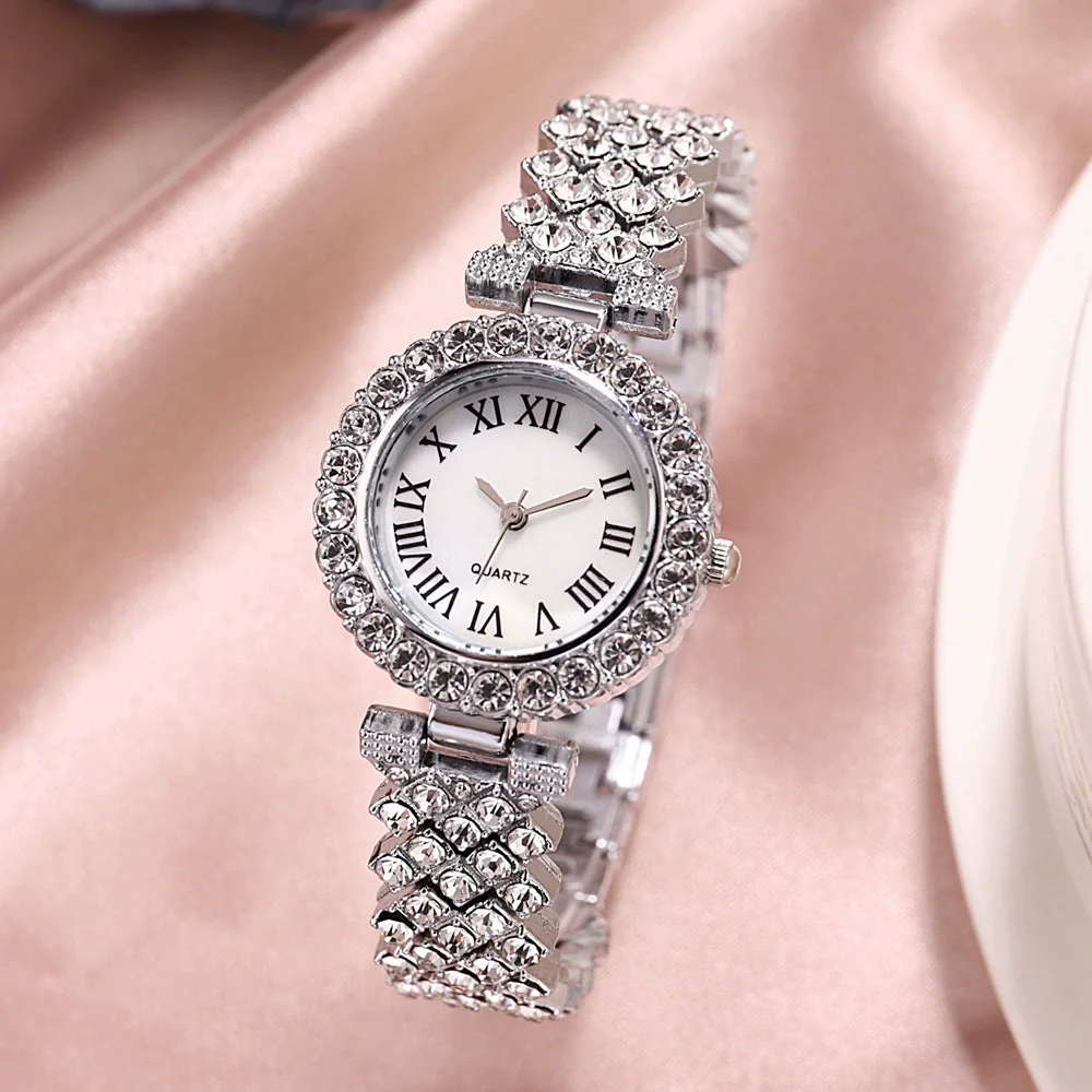 Women's Alloy And Stainless Steel Round Dial Diamond Mixed Scale Quartz Watch And Gypsophila Bracelet Fashion Gift Set - Image 9