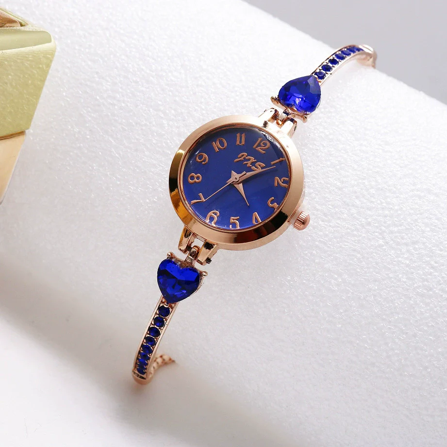 Women's Alloy And Stainless Steel Round Dial Quartz Bracelet Watch Diamondencrusted Leisure Style