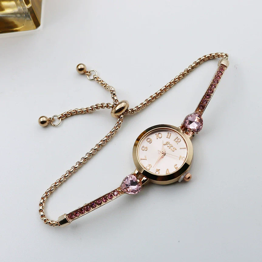 Women's Alloy And Stainless Steel Round Dial Quartz Bracelet Watch Diamondencrusted Leisure Style - Image 8