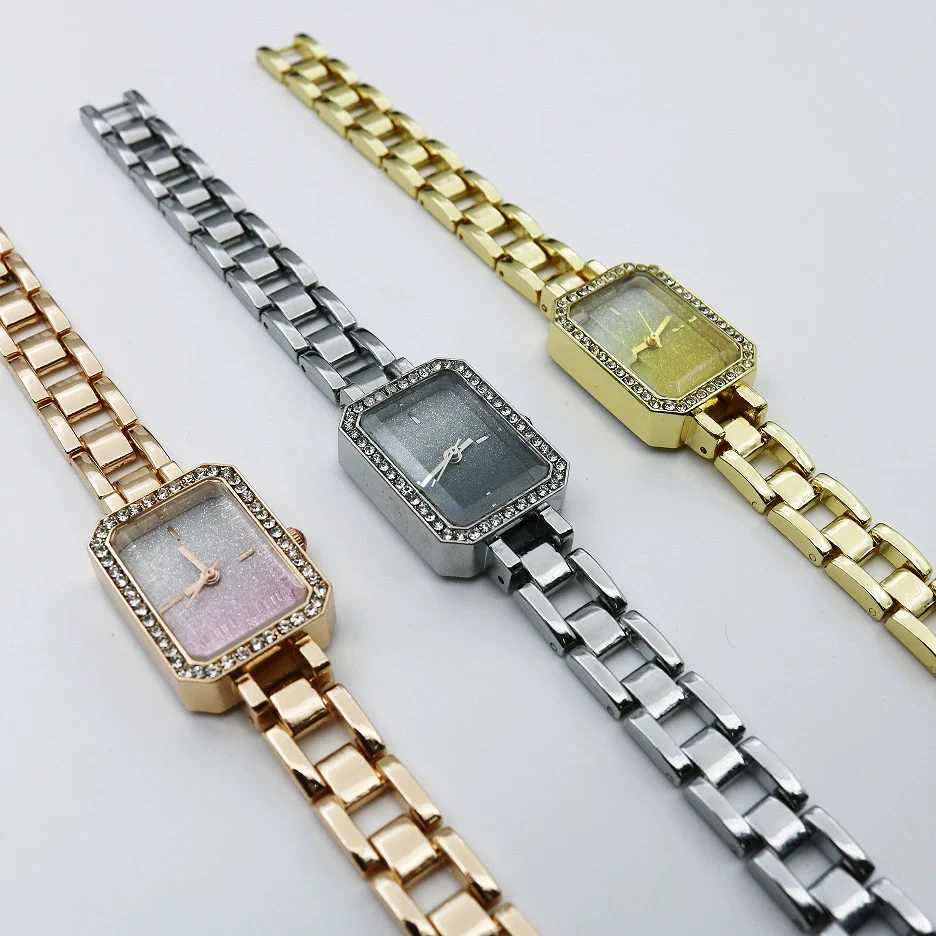 Women's Alloy And Stainless Steel Square Casual Quartz Bracelet Watch - Image 4