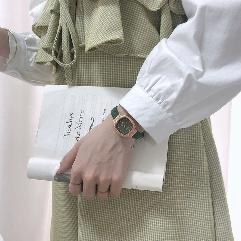 Women's Alloy And Stainless Steel Watch With Round Dial And Pin Buckle Leisure Style - Image 3