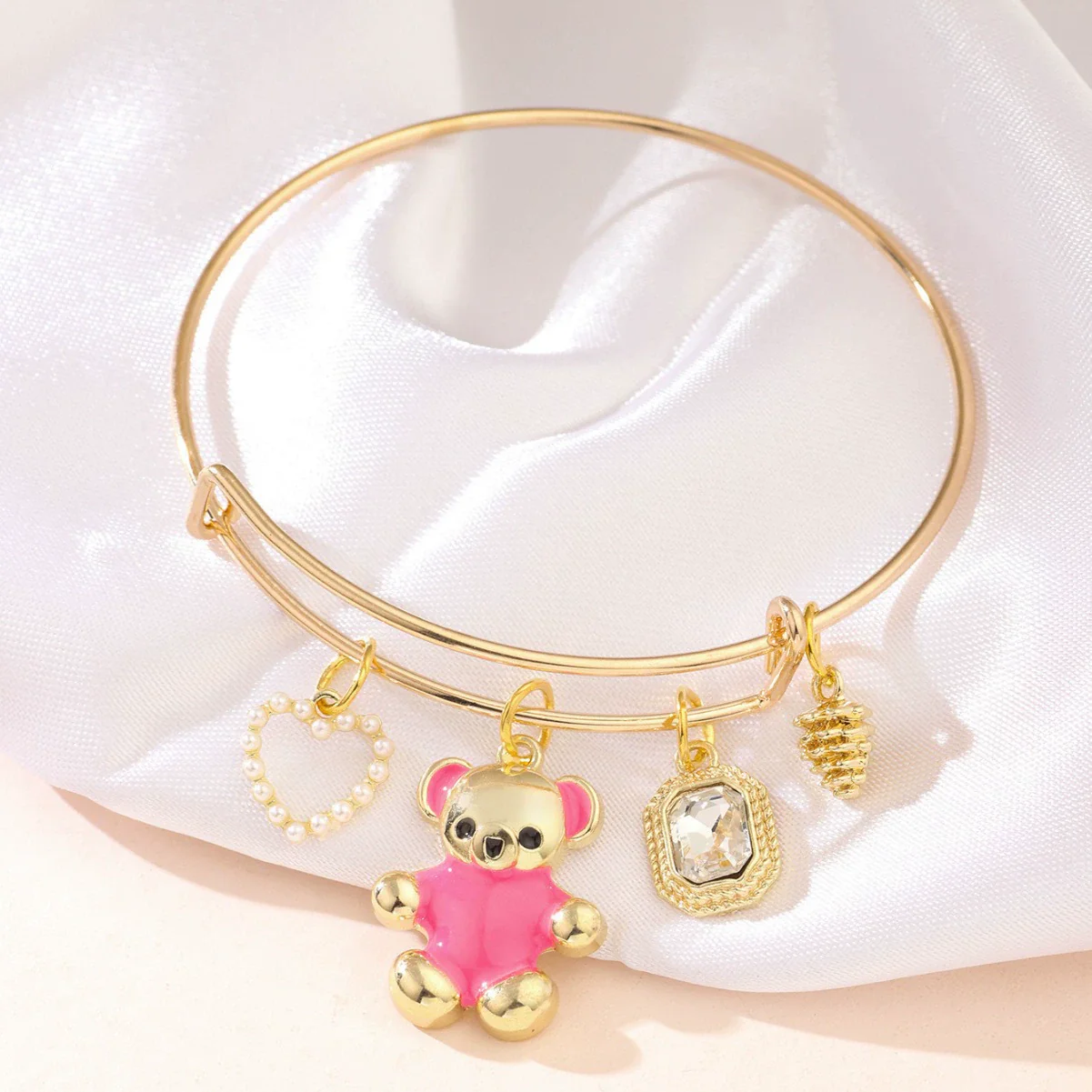 Women's Alloy Bear Bracelet With The Crown Pattern And Microinlay Process In Hot Pink Color - Image 4