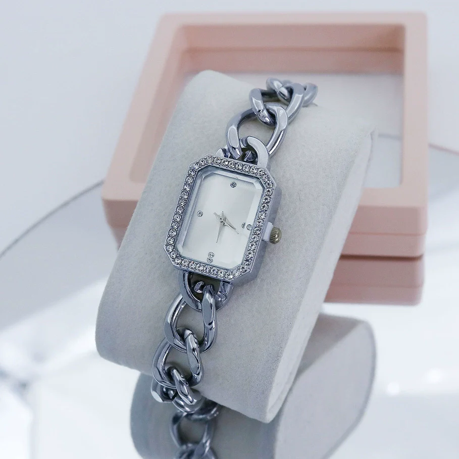 Women's Alloy Bracelet Watch Square Diamond Set Quartz Fashion Elegant Casual - Image 3